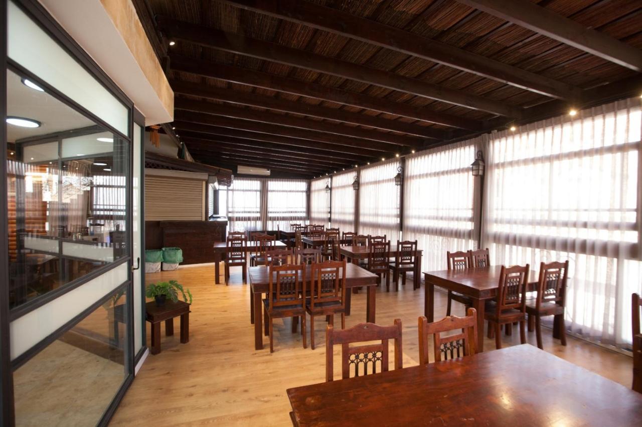 提比里亞 阿壶扎豪舍尔旅馆酒店 外观 照片